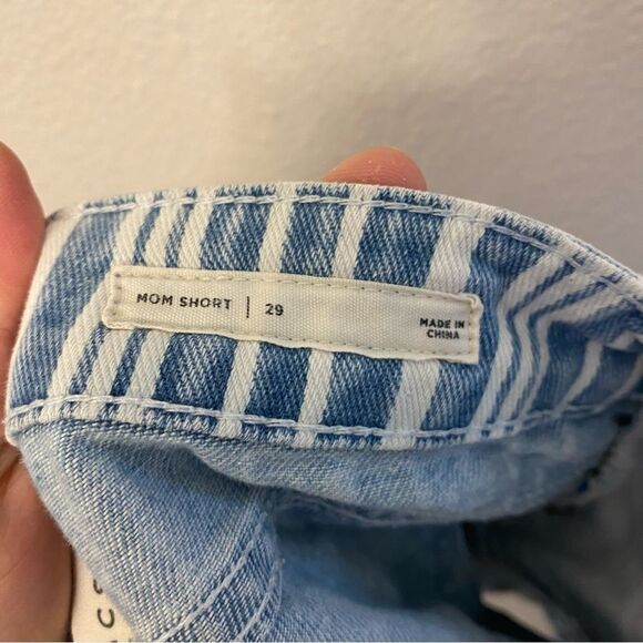 PacSun Denim pin Striped Mom Shorts Pacsun High Rise Cuffed Blue White cotton 29 - Picture 7 of 11